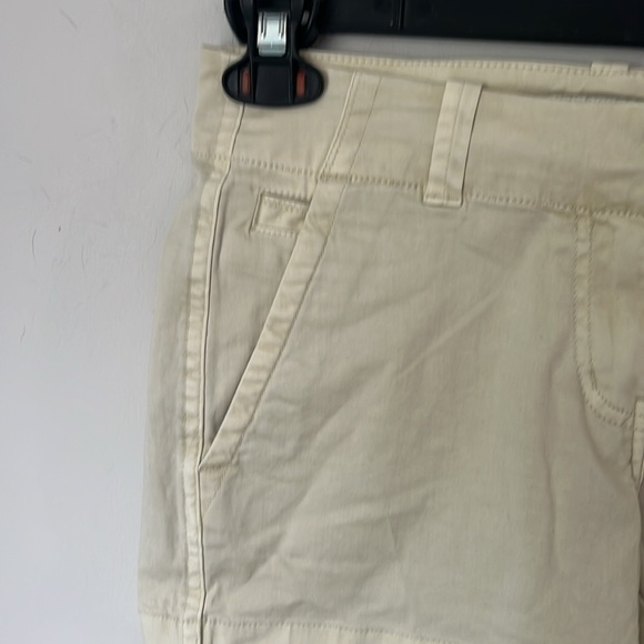 Vineyard Vines Women’s Khaki Shorts Size 00 🕶️ - Picture 2 of 9